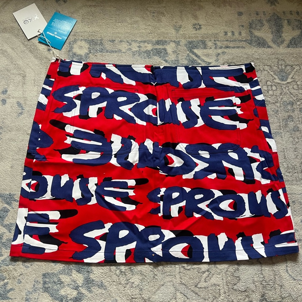 Stephen Sprouse Target Collaboration Skirt Size 18W
NEW - Picture 3 of 5